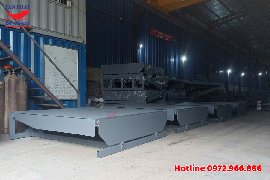 Dự án bàn giao 02 Dock Leveler 8 tấn tại Hà Nam