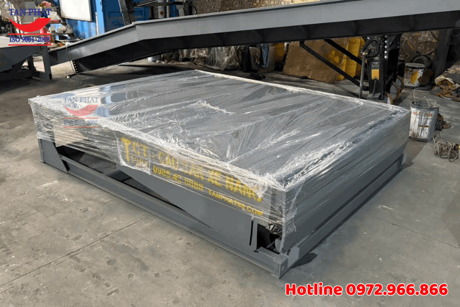 Bàn giao và lắp đặt hoàn thiện Dock Leveler 20 tấn tại Hải Phòng