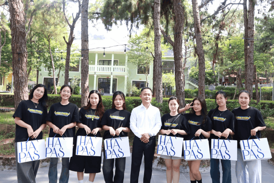 Tân Phát đón tuổi 30-Team Building 2026