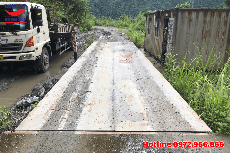 Kiểm định cân ô tô 80 tấn tại Hưa Bum, Lai Châu