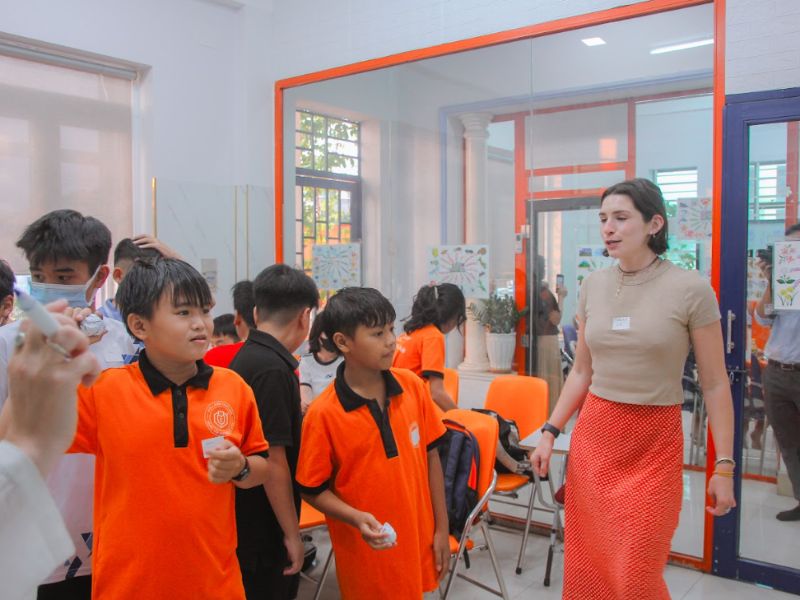Đâu là thời điểm thích hợp để đăng ký luyện thi Movers cho trẻ?