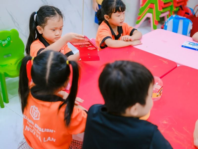 Tại sao cần trang bị kỹ năng sống cho học sinh tiểu học Bình Dương?
