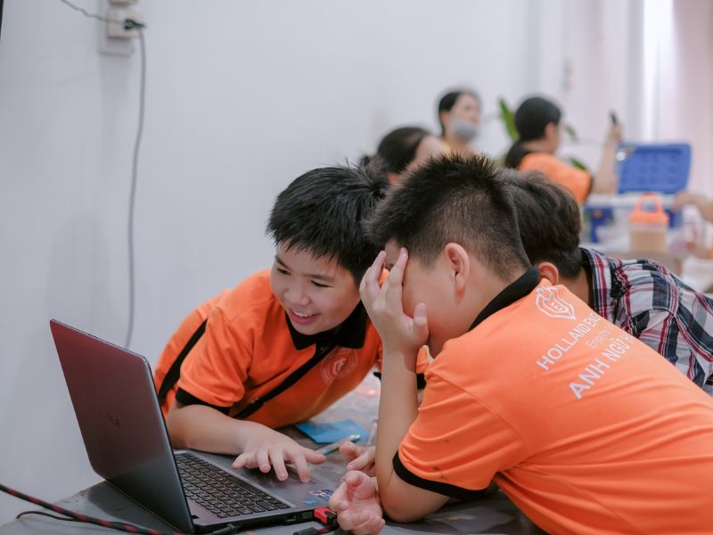 Lộ trình luyện thi chứng chỉ Starters, Movers, Flyers tại Anh ngữ Hà Lan