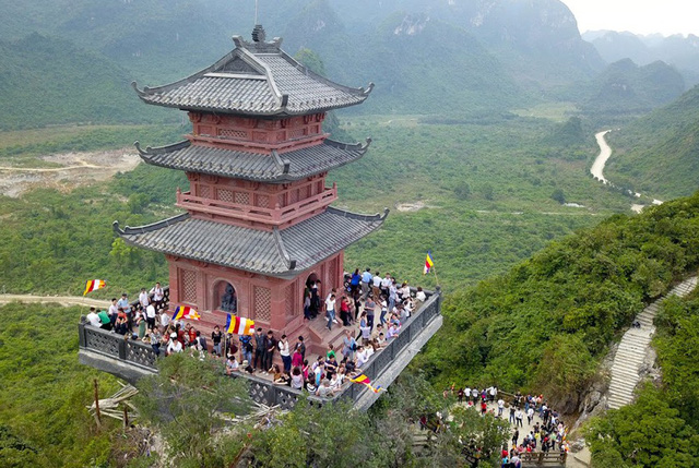 chùa tam chúc hà nam