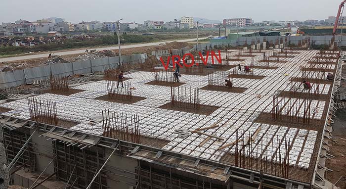 hình ảnh thi công sàn nhẹ vượt nhịp lớn công trình eco cát tường