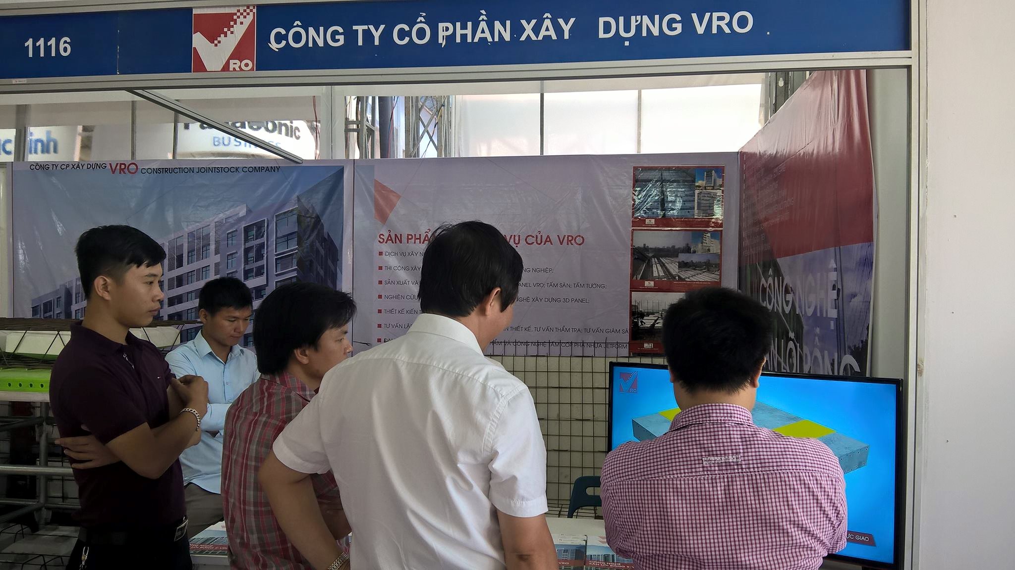 khách hàng rất quan tâm tới công_nghệ xây dựng 3d pannel