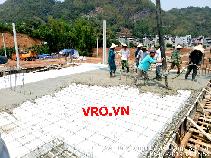 san-khong-dam-san-phang-khong-dam