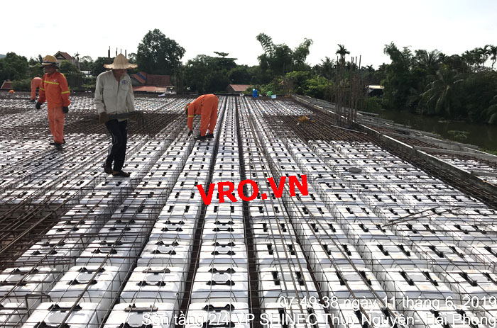 sàn-phẳng-vượt-nhịp-lớn