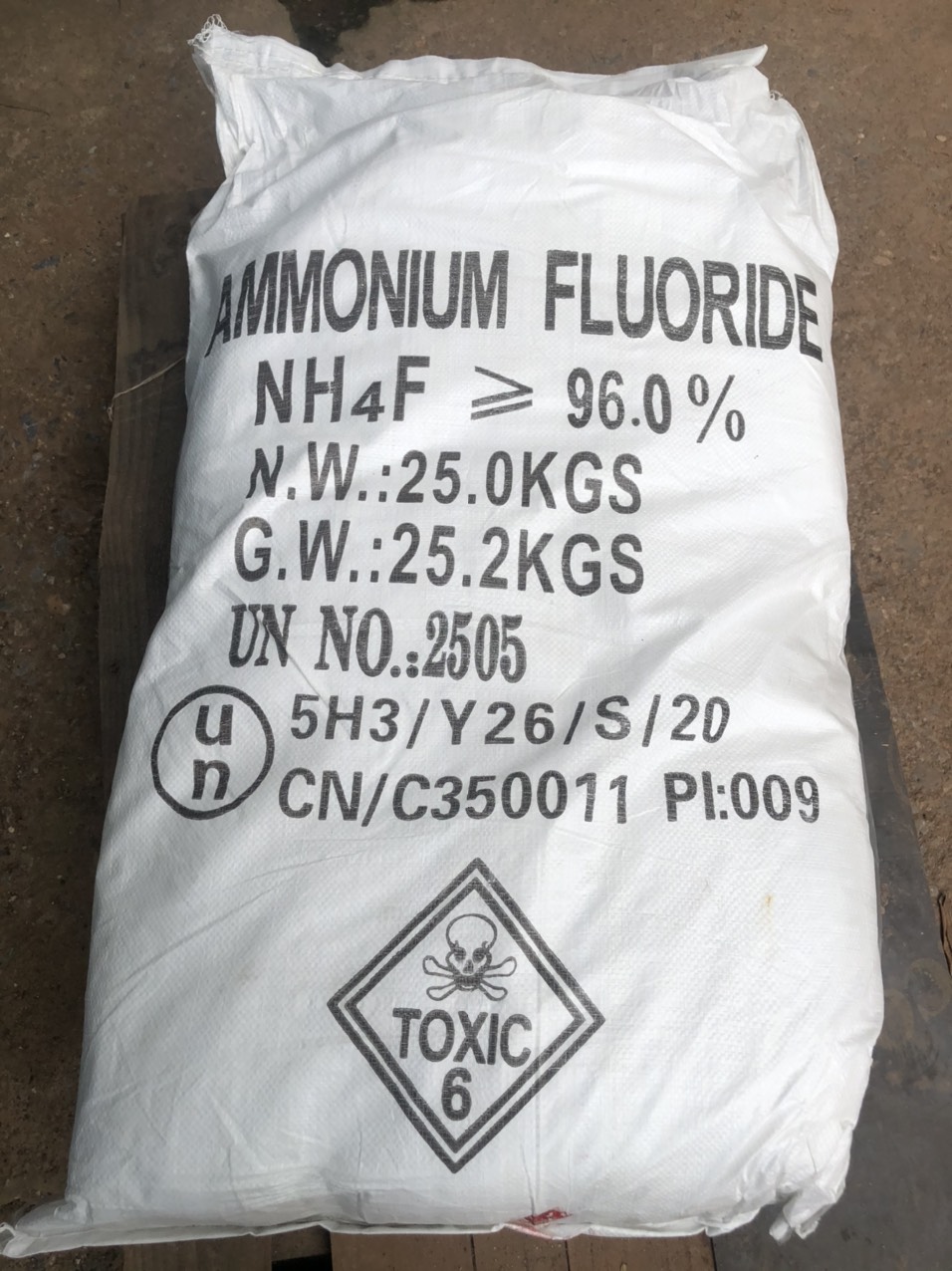 Amonium Flouride -NH4F