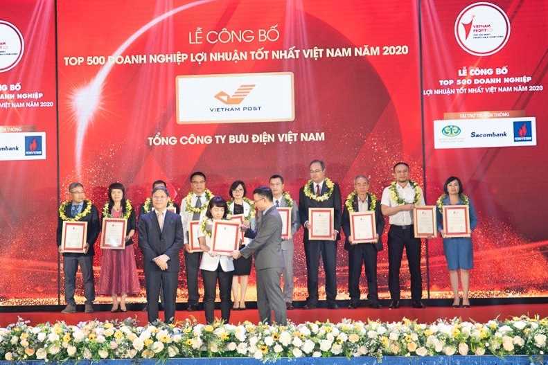Vietnam Post lần thứ ba liên tiếp được vinh danh Top 500 Doanh nghiệp lợi nhuận tốt nhất