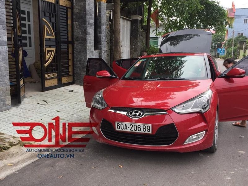 hyundai-veloster-len-lot-san-5d-6d