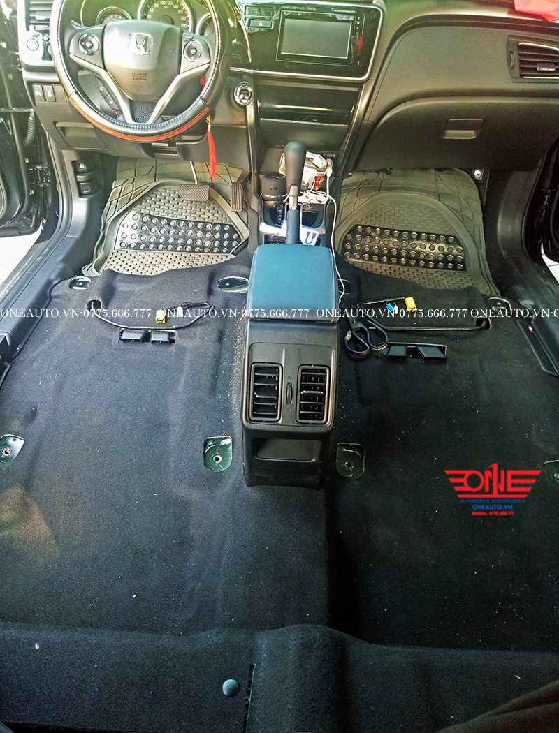 tham-lot-san-one360-xe-honda-city
