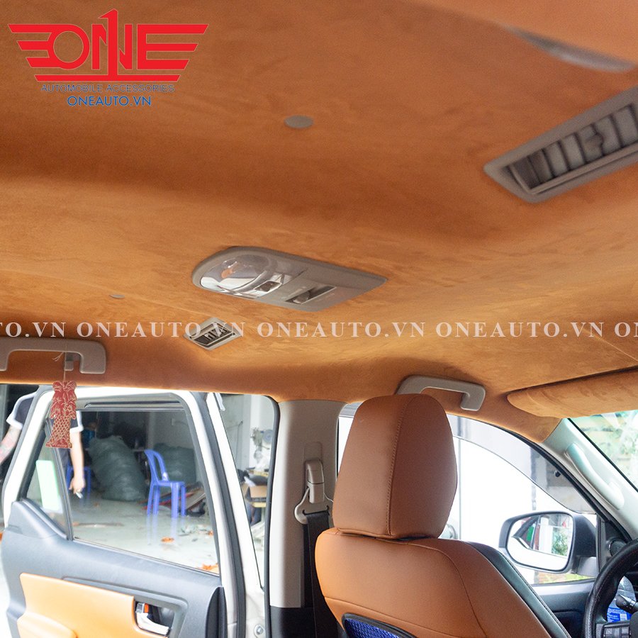 Bọc trần da lộn ô tô Toyota Fortuner