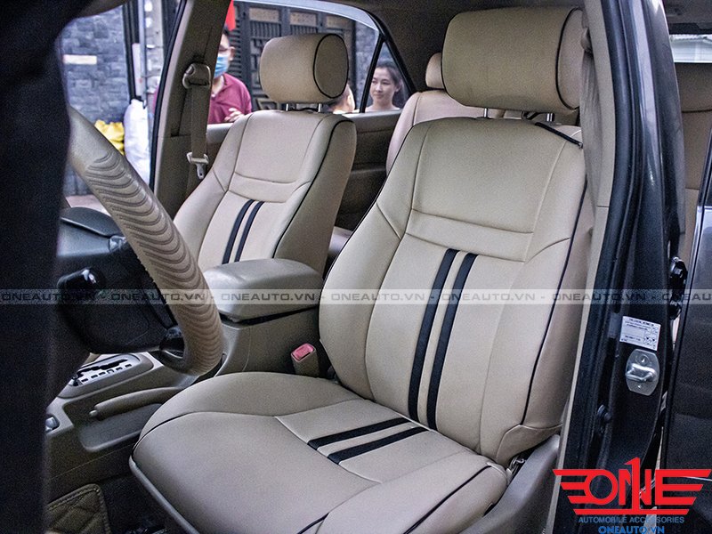 Bọc Ghế Da Ô Tô Toyota Fortuner 2013