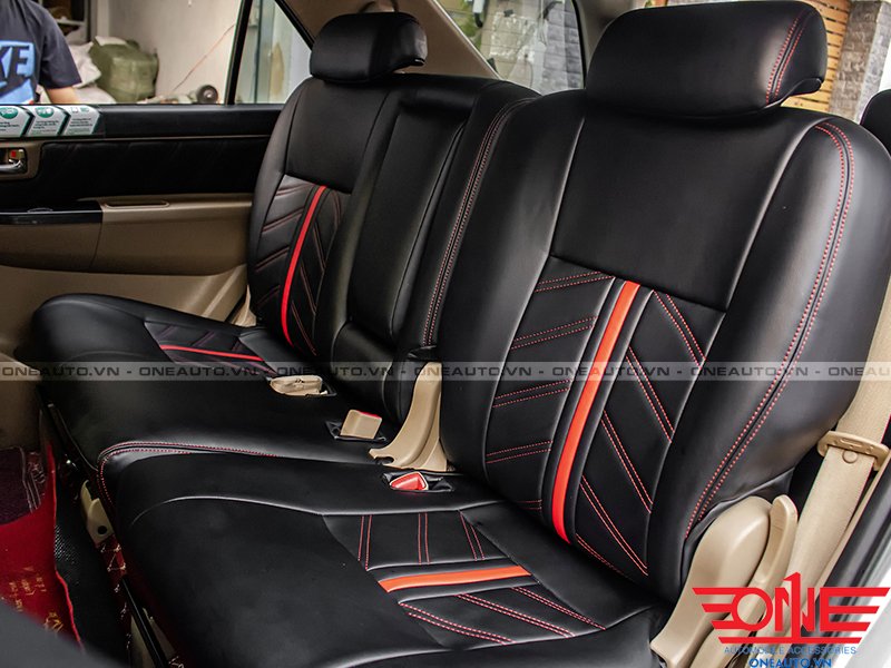 Bọc Ghế Da Ô Tô Toyota Fortuner 2013