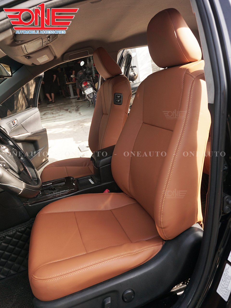 Bọc ghế da ô tô Toyota Camry 2015 tại Biên Hoà