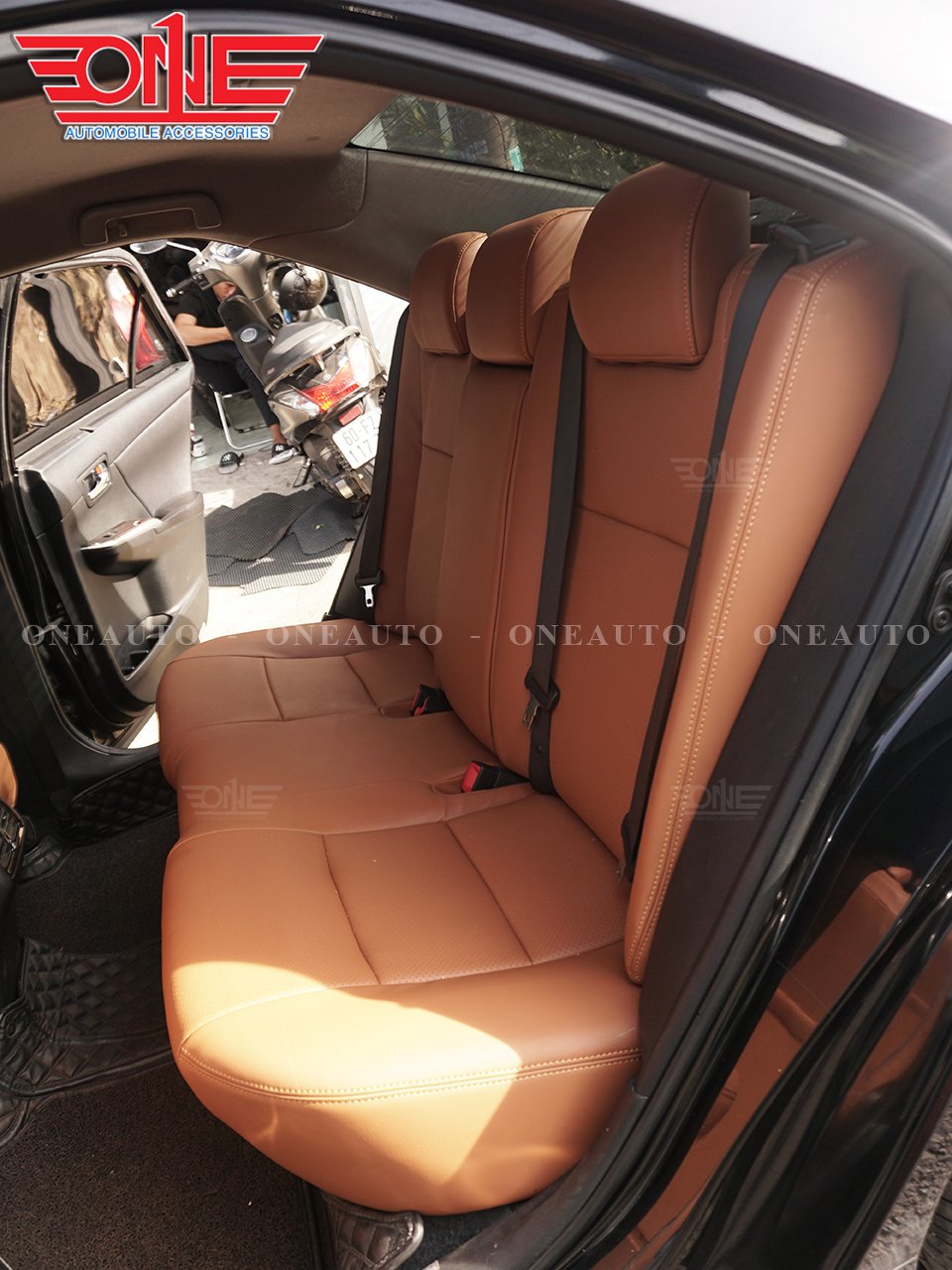 Bọc ghế da ô tô Toyota Camry 2015 tại Biên Hoà