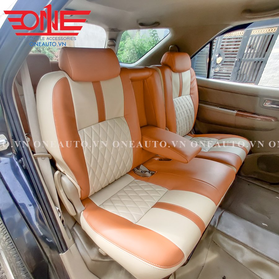 Bọc Ghế Da Ô Tô Toyota Fortuner 2013