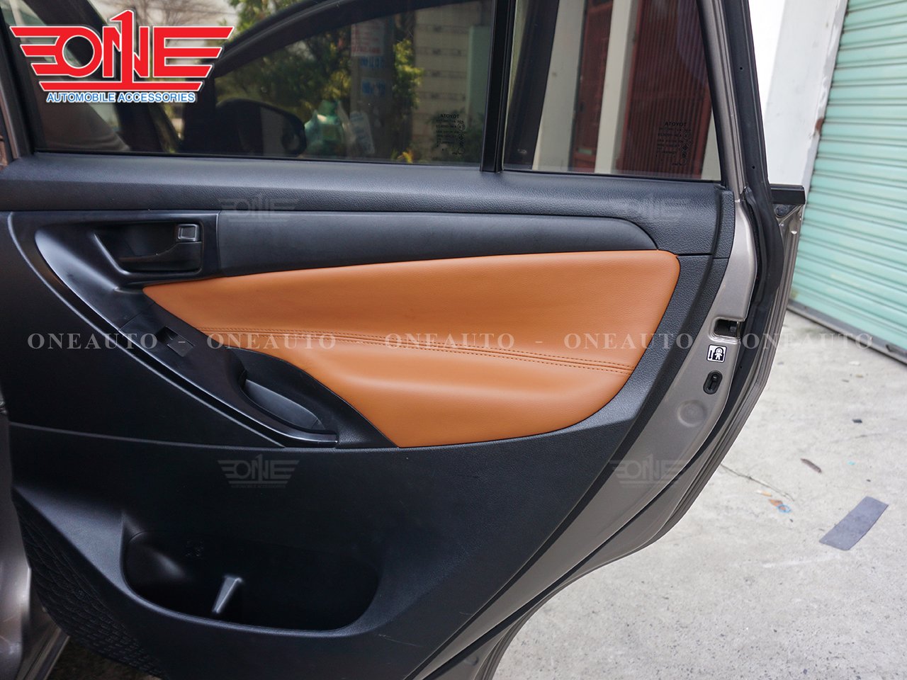 Bọc ghế da xe Toyota Innova 2019