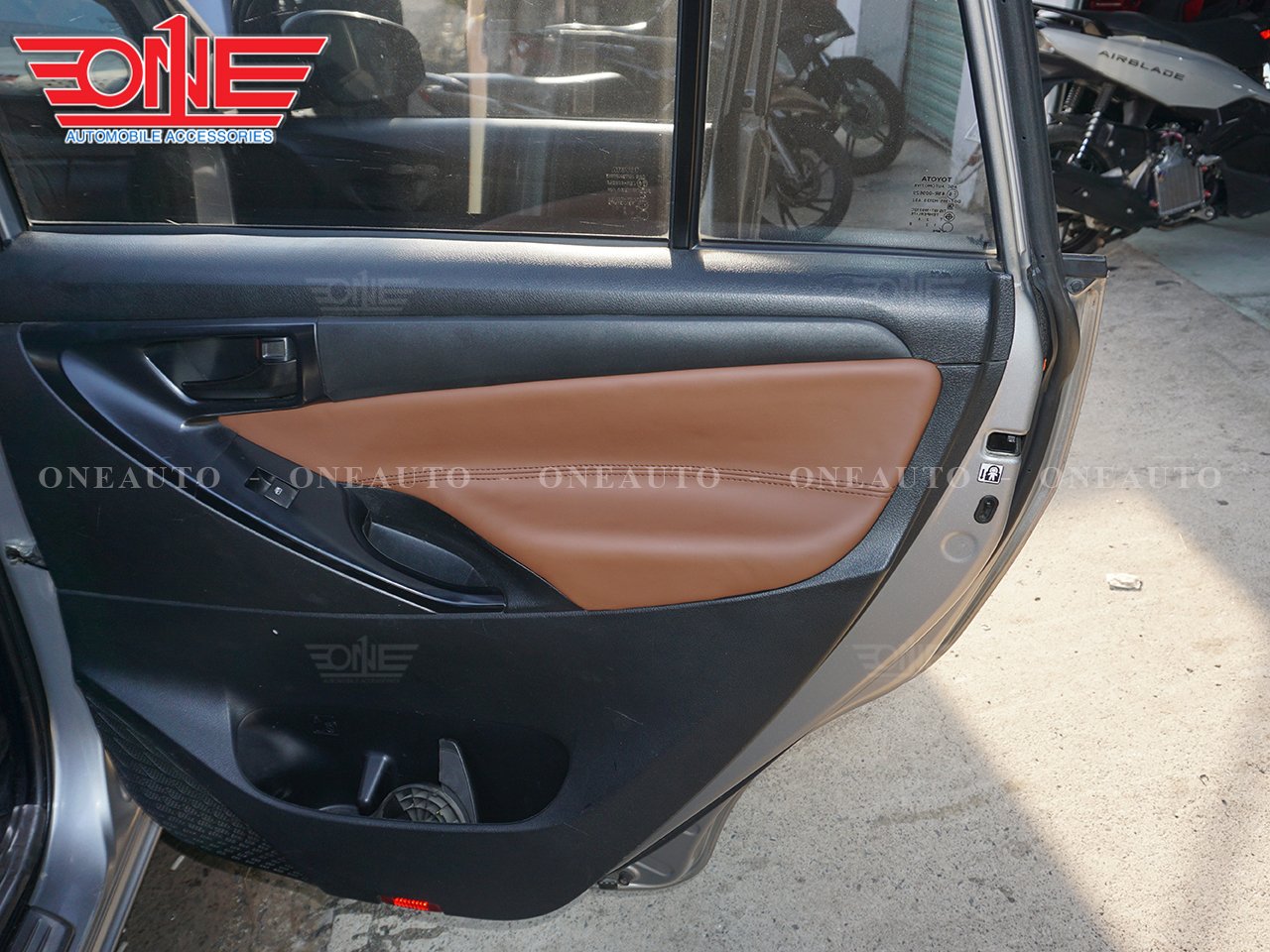 Bọc ghế da xe Toyota Innova 2019