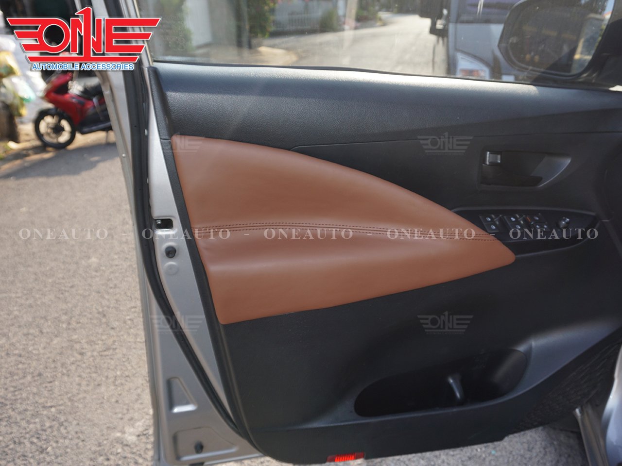 Bọc ghế da xe Toyota Innova 2019