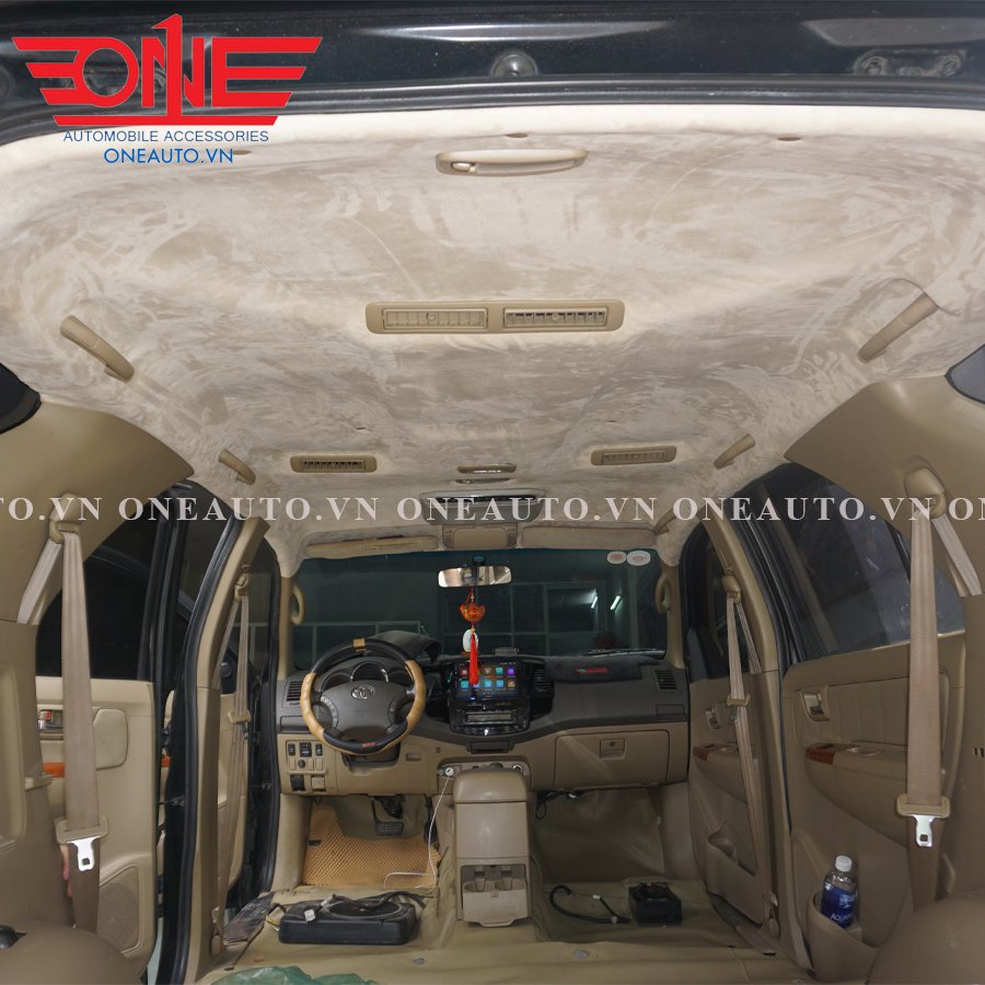 Bọc trần da lộn ô tô Toyota Fortuner