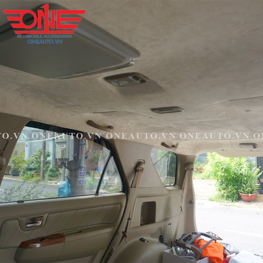 Bọc trần da lộn ô tô Toyota Fortuner