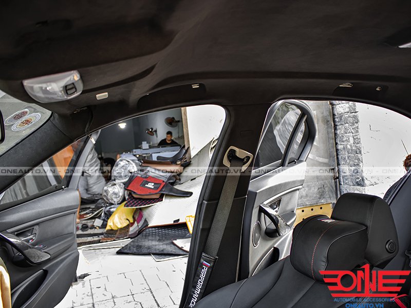 Bọc trần xe ô tô BMW 320i