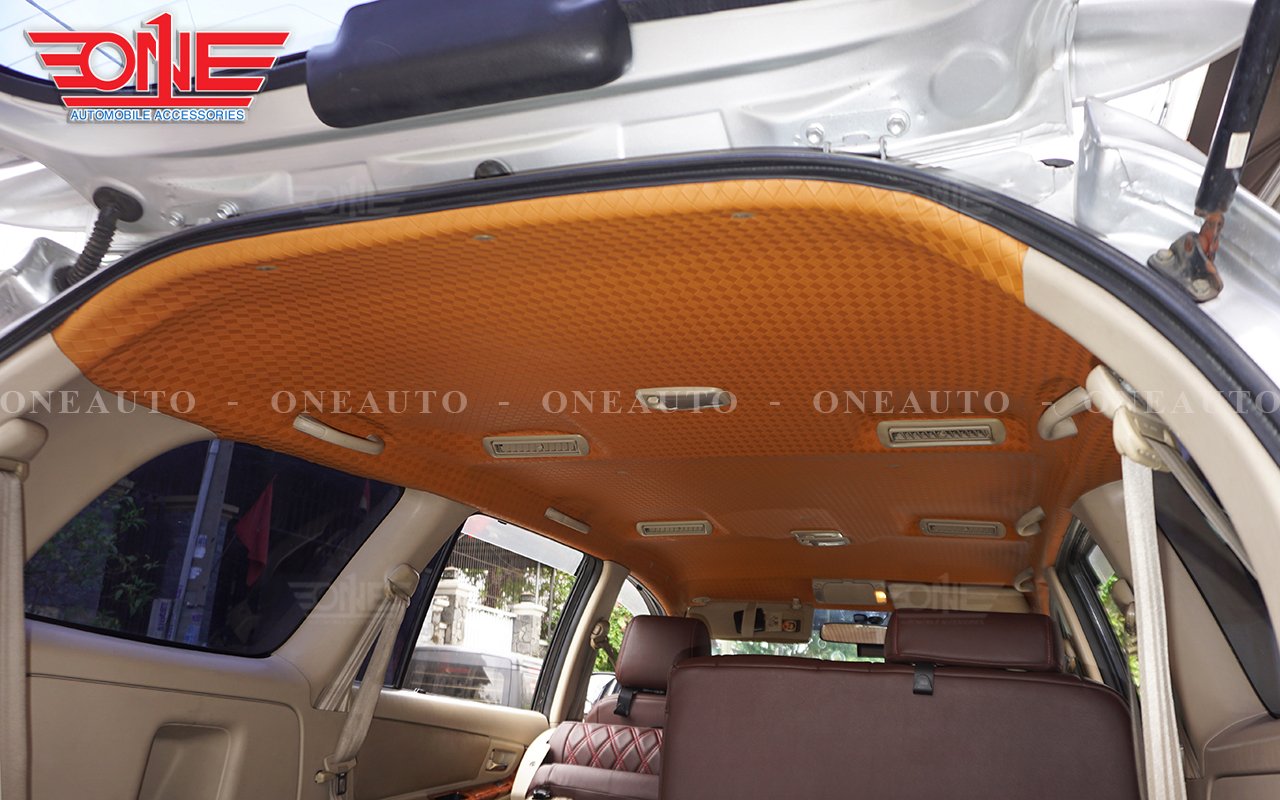 Bọc trần ô tô Toyota Innova chất liệu da vân ép mới nhất !