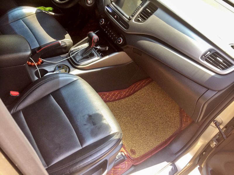 Thảm Lót Sàn Da Cao Cấp KIA RONDO