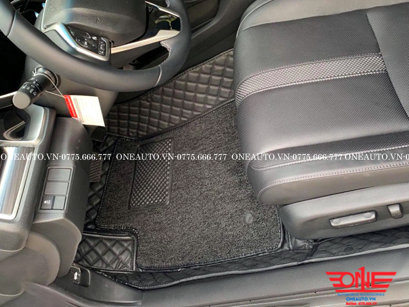 lot-san-honda-civic-2019-ghe-tai