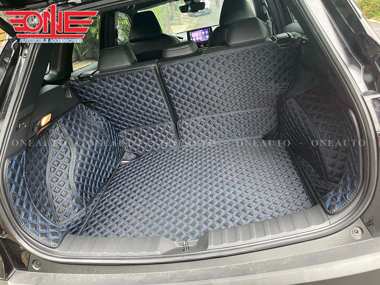 Thảm lót cốp xe ô tô Toyota Cross