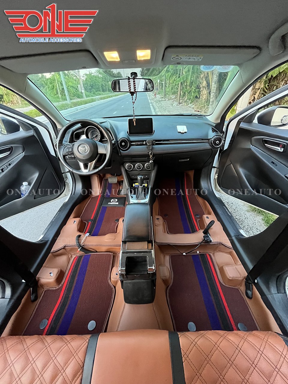 Thảm lót sàn 360 luxury Mazda 2 2019