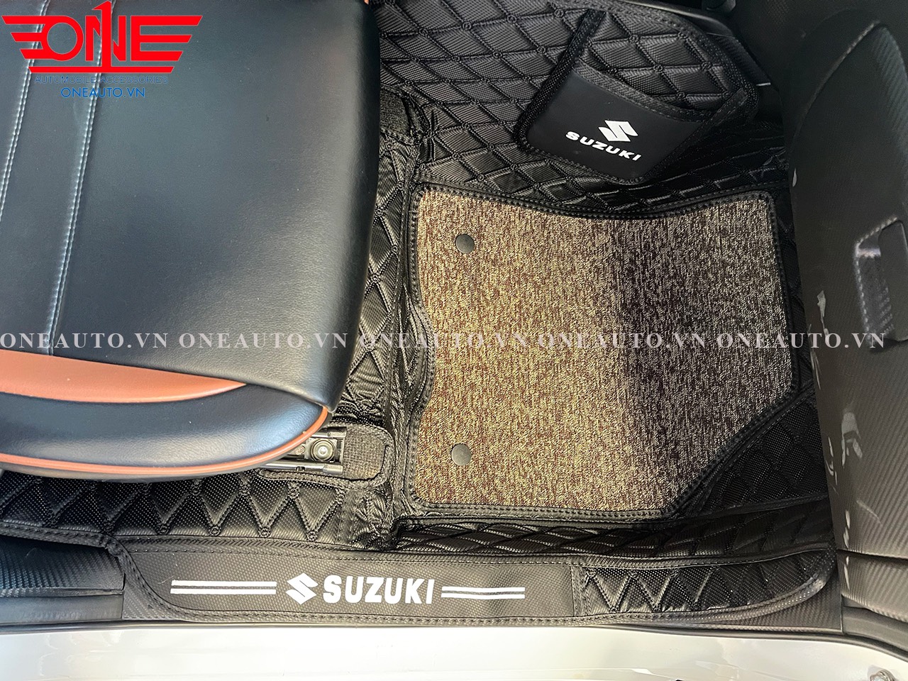 Thảm lót sàn ô tô 8D tràn viền xe Suzuki Swift