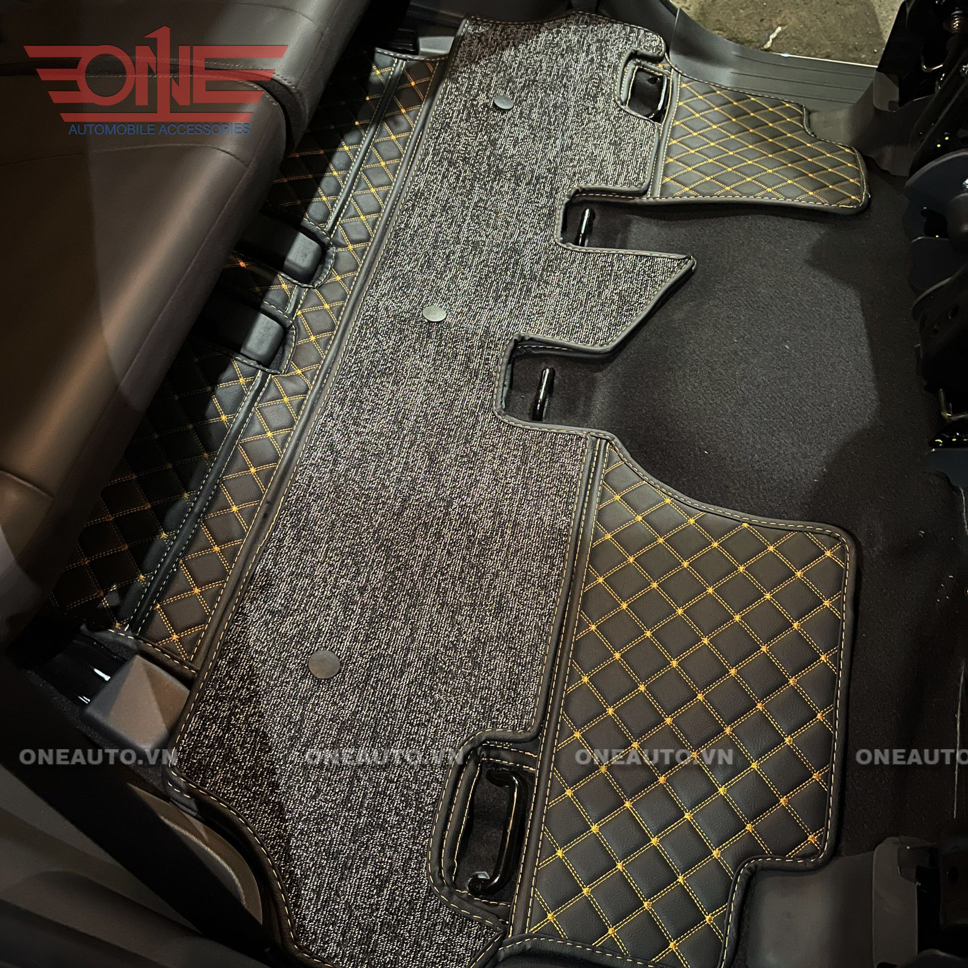 Thảm lót sàn ô tô 8D Mitsubishi Xpander Full viền cửa