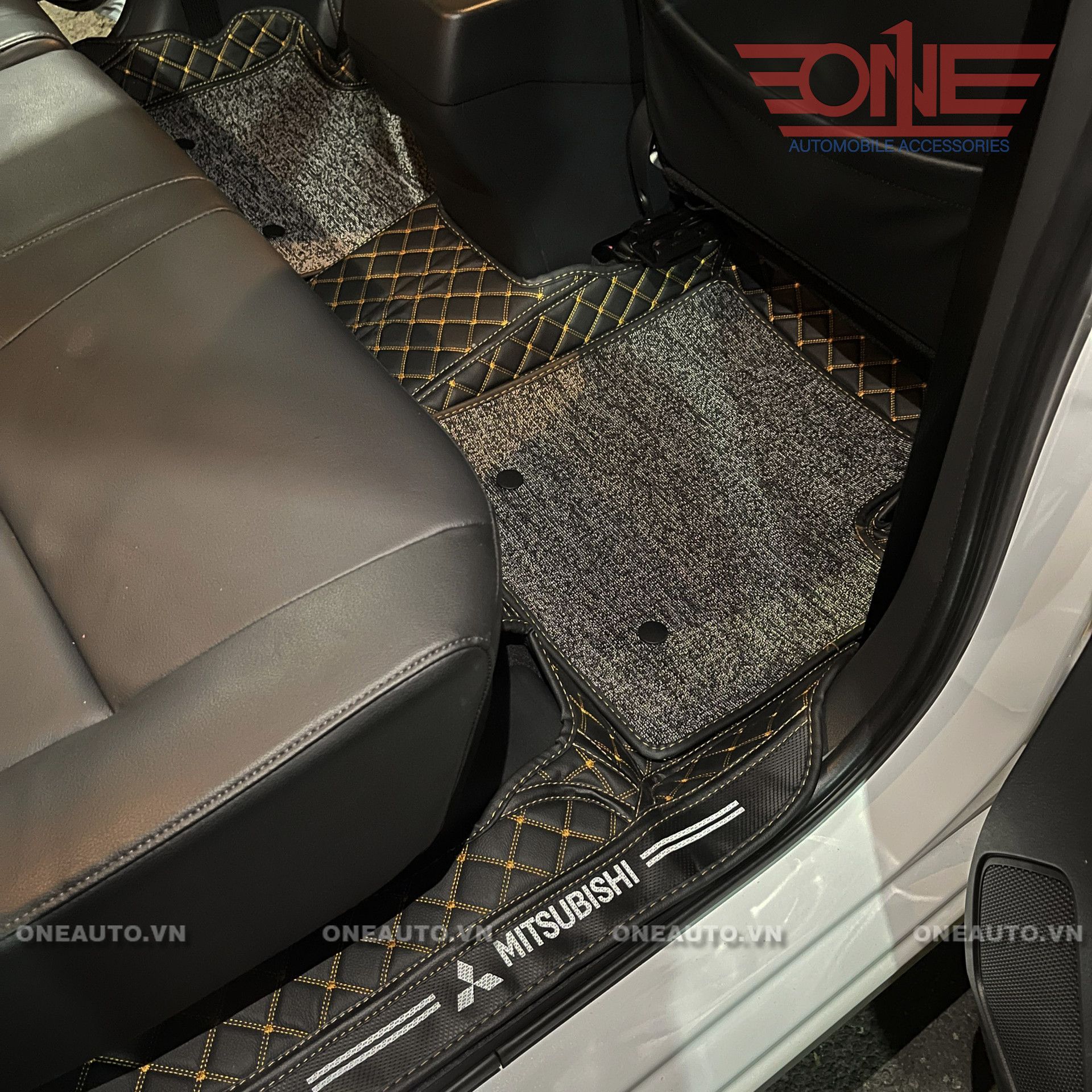 Thảm lót sàn ô tô 8D Mitsubishi Xpander Full viền cửa