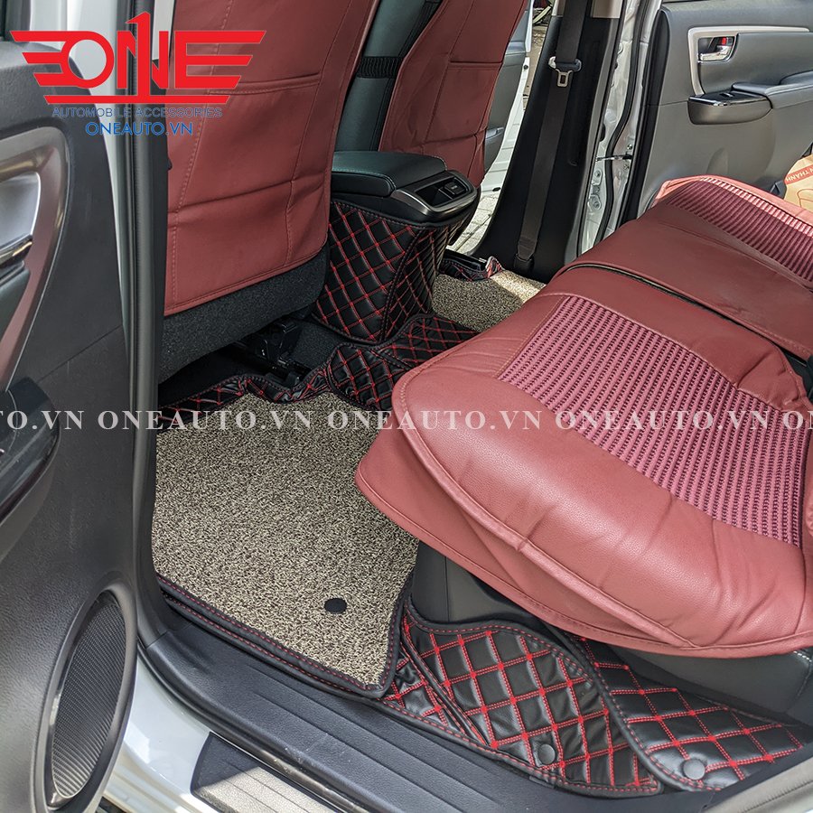 Thảm lót sàn ô tô Toyota Fortuner 2022