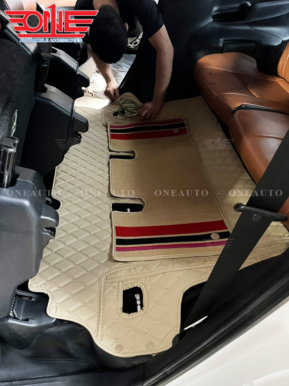 Thảm lót sàn ô tô 8D Toyota INNOVA 2006 - 2015 Full viền cửa