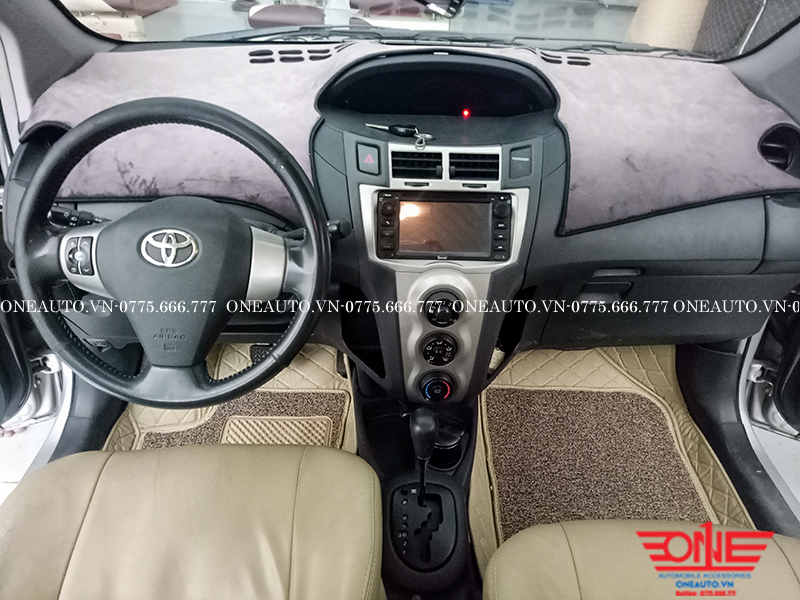 tham-lot-san-o-to-toyota-yaris-2016-hai-ghe-truoc