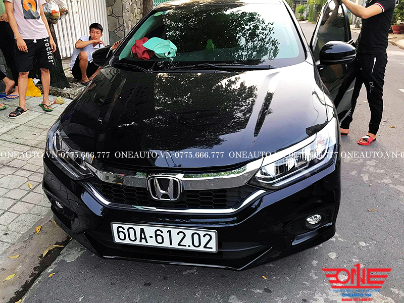 tham-lot-san-one360-xe-honda-city-xe