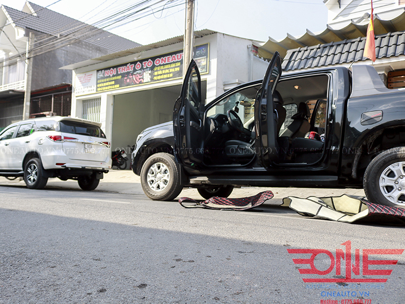 Thảm Lót Sàn Ô Tô Ford Ranger 2018