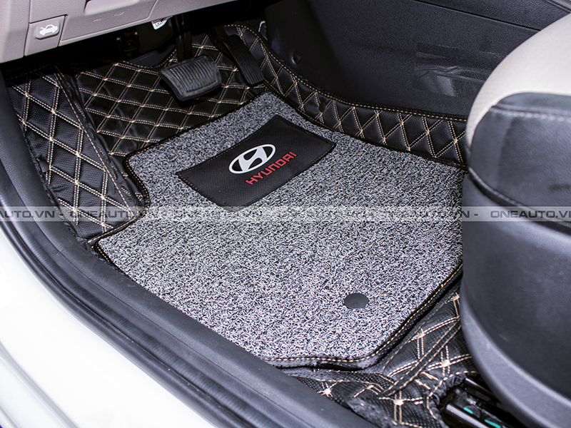 tham-lot-san-oto-hyundai-accent-2020-ghe-tai