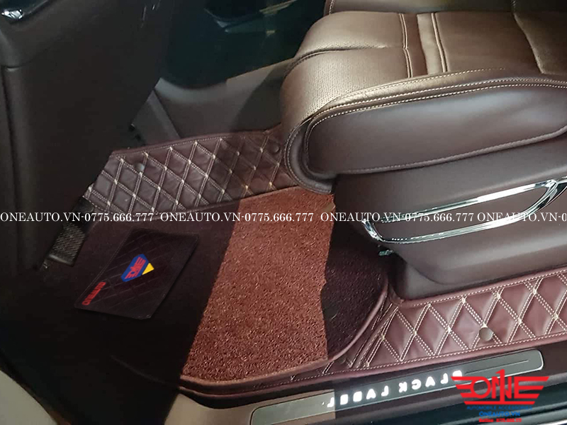 tham-lot-san-oto-lincoln-navigator-ghe-tai