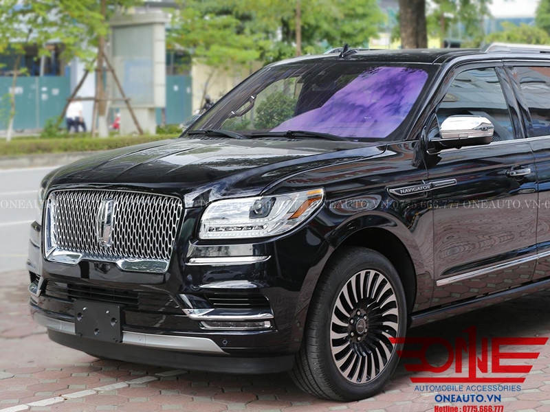 tham-lot-san-oto-lincoln-navigator-xe