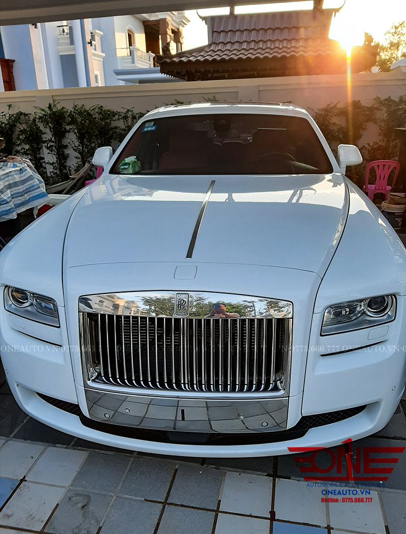 tham-lot-san-oto-rollroyce-ghost-2020-xe