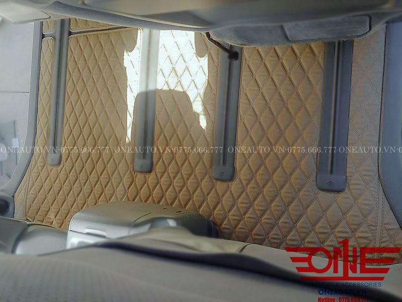 tham-lot-san-oto-toyota-alpard-2004-ghe-cuoi