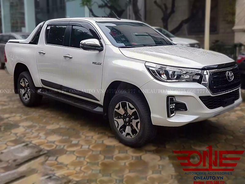 Thảm Lót Sàn Ô Tô Toyota Hilux 2020