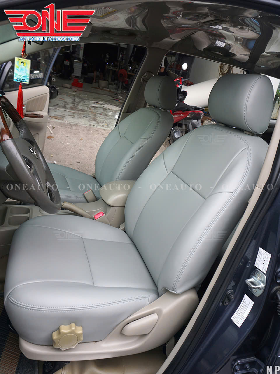 Bọc Ghế Da Nappa Cho Xe Toyota Innova 2014 Tại Biên Hòa
