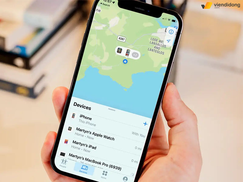 Không theo dõi lén nhưng vẫn biết chính xác định vị của người thân