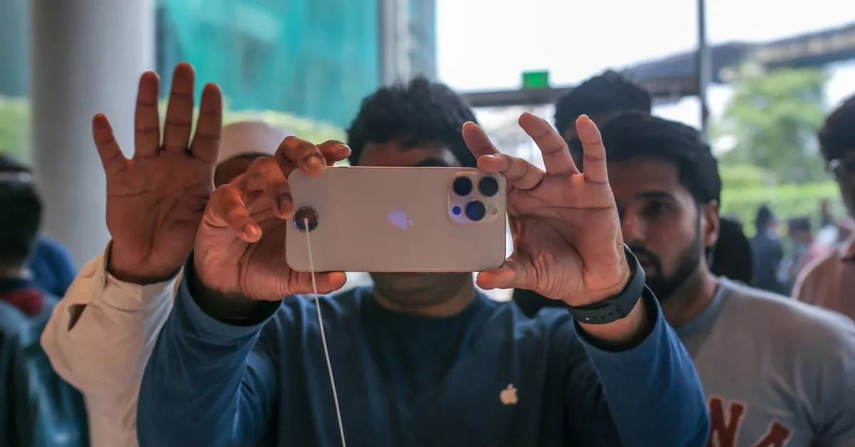 iPhone chiếm 25% smartphone toàn cầu: Không phải bán nhiều nhất, nhưng dùng lâu nhất